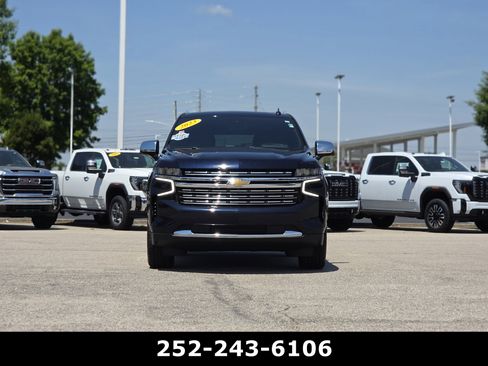 Used 2023 Chevrolet Tahoe Premier w/ Premium Package 2 RWD image 13