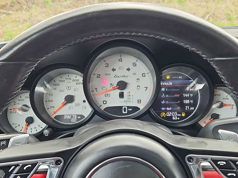Certified 2019 Porsche 911 Turbo AWD/4WD image 36