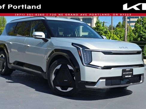 Used 2024 Kia EV9 Land AWD/4WD image 1
