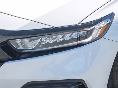 Used 2020 Honda Accord LX image 5