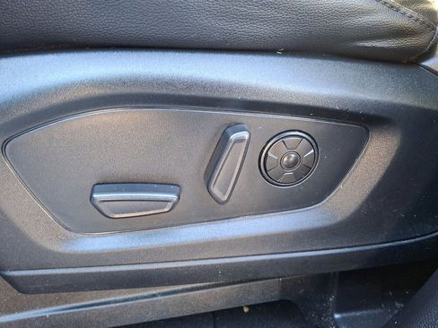 Used 2021 Ford Explorer ST w/ Equipment Group 401A image 18