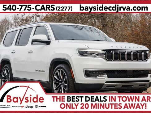 Used 2022 Jeep Wagoneer Series III w/ Premium Group I image 1