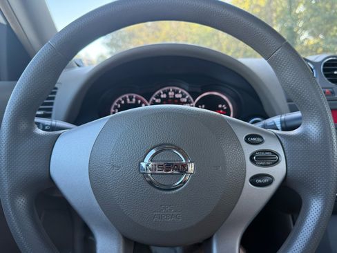 Used 2010 Nissan Altima 2.5 S image 32