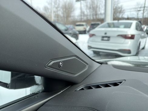 Used 2023 Volkswagen Jetta GLI Autobahn w/ GLI Black Package image 15