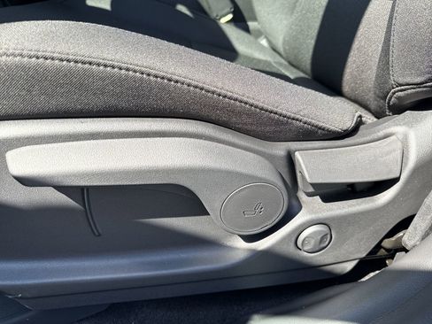 New 2026 Hyundai Santa Fe SE image 15