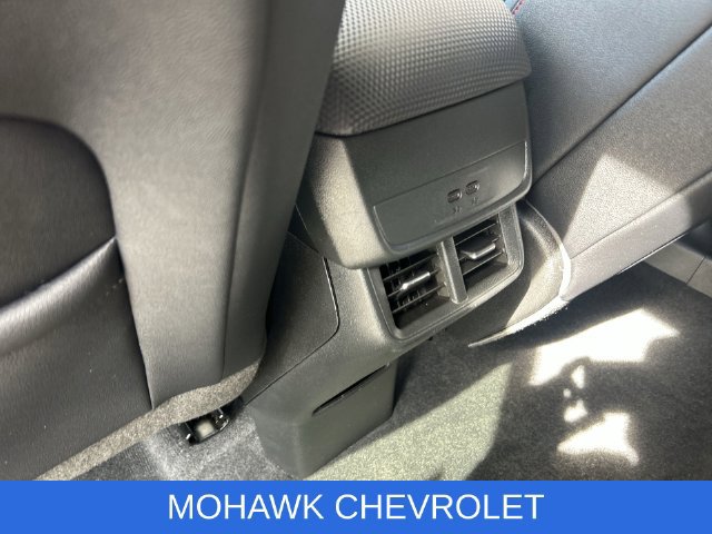 Used 2025 Chevrolet Equinox RS AWD/4WD image 21