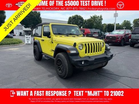 Used 2022 Jeep Wrangler Sport AWD/4WD image 1