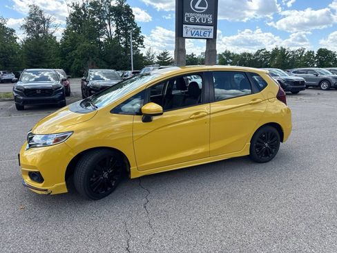 Used 2018 Honda Fit Sport image 9