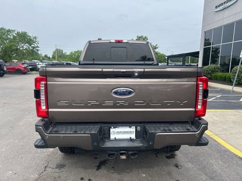 Used 2023 Ford F250 XLT w/ XLT Premium Package AWD/4WD image 4