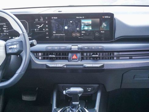 Certified 2025 Kia K4 GT-Line FWD image 16