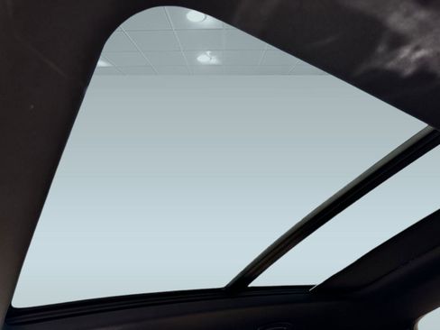 New 2026 Volkswagen Atlas Cross Sport SE image 13