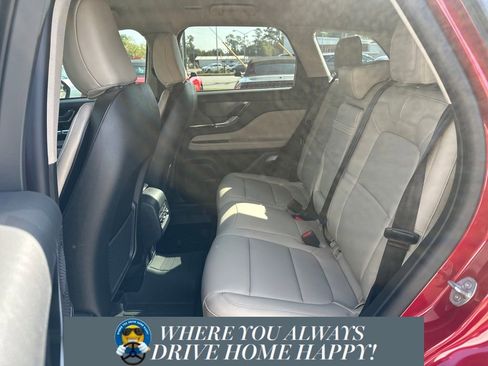 New 2026 Lincoln Corsair Premiere image 24