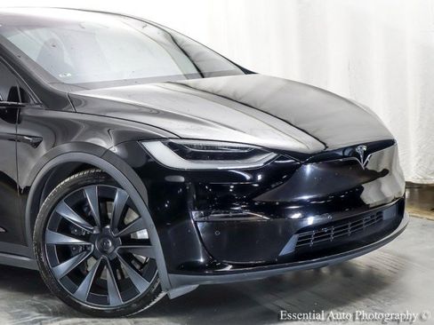 Used 2022 Tesla Model X image 3