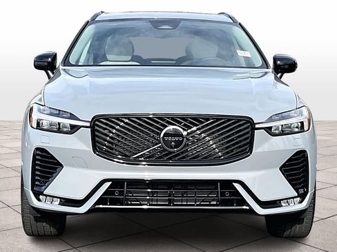 New 2026 Volvo XC60 B5 Ultra w/ Protection Package Premier image 5