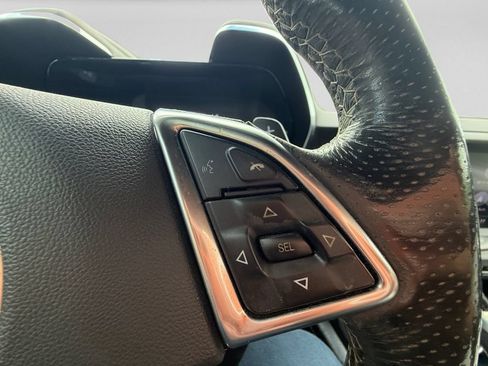 Used 2020 Chevrolet Camaro SS RWD image 26