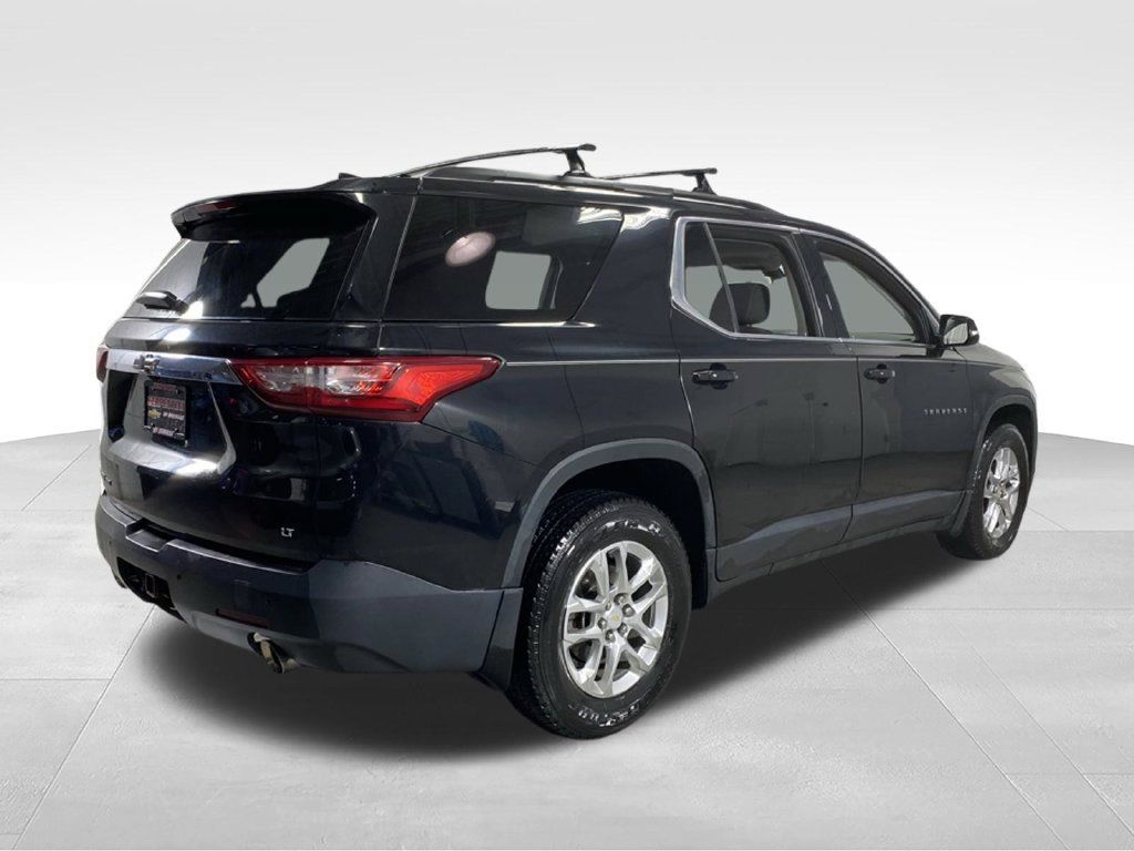 Used 2020 Chevrolet Traverse LT w/ LPO, Floor Liner Package AWD/4WD image 10