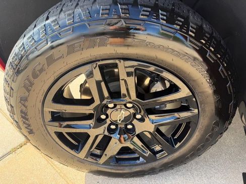 Used 2025 Chevrolet Silverado 1500 RST w/ RST All Star Premium Package AWD/4WD image 27