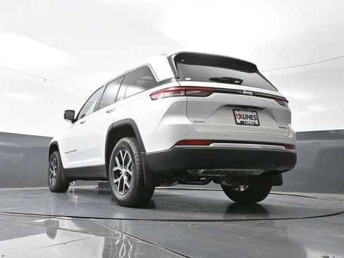 New 2025 Jeep Grand Cherokee Limited w/ Trailer Tow Package image 53