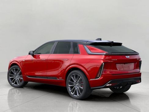New 2026 Cadillac Lyriq V w/ LPO, Floor Liner Package AWD/4WD image 3
