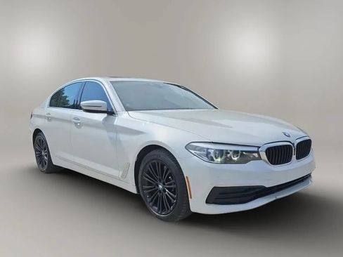 Used 2019 BMW 540i w/ Convenience Package RWD image 3