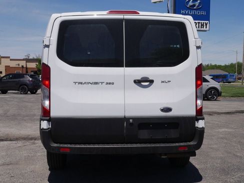 Used 2021 Ford Transit 350 XLT RWD image 7