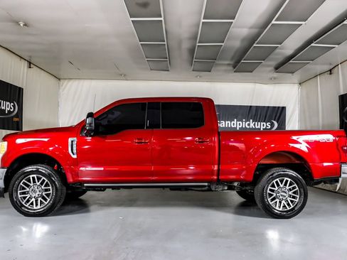 Used 2017 Ford F250 Lariat w/ Lariat Ultimate Package AWD/4WD image 11