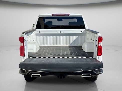 Used 2022 Chevrolet Silverado 1500 LT Trail Boss image 6