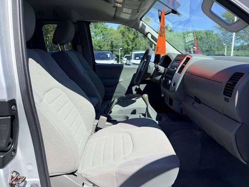 Used 2016 Nissan Frontier S w/ S Preferred Package RWD image 10