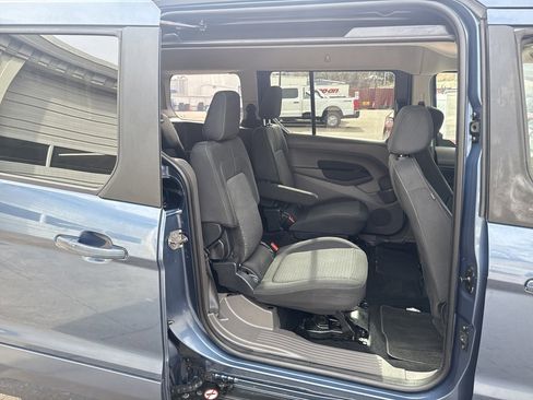 Certified 2022 Ford Transit Connect XLT image 22