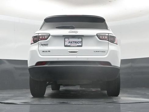 Used 2025 Jeep Compass Limited AWD/4WD image 49