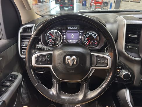 Used 2020 RAM 1500 Big Horn AWD/4WD image 22