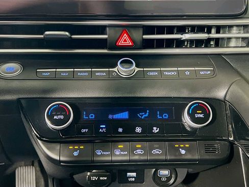 Certified 2023 Hyundai Elantra SEL w/ Convenience Package FWD image 16