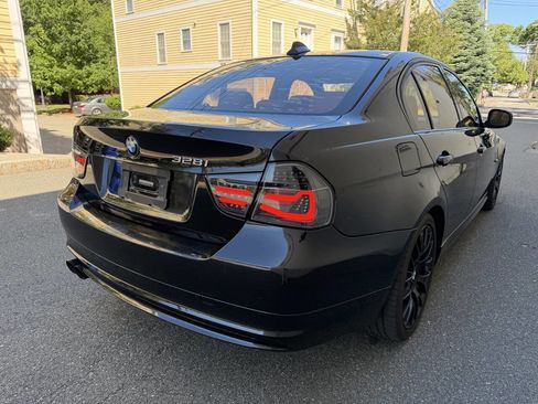 Used 2010 BMW 328i Sedan RWD image 6