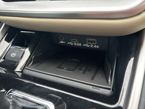 Certified 2024 Subaru Legacy Limited image 23