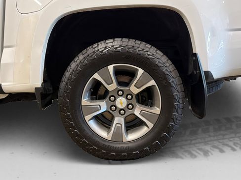 Used 2017 Chevrolet Colorado Z71 AWD/4WD image 49