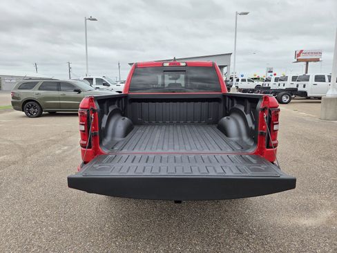 Used 2025 RAM 1500 Big Horn RWD image 29
