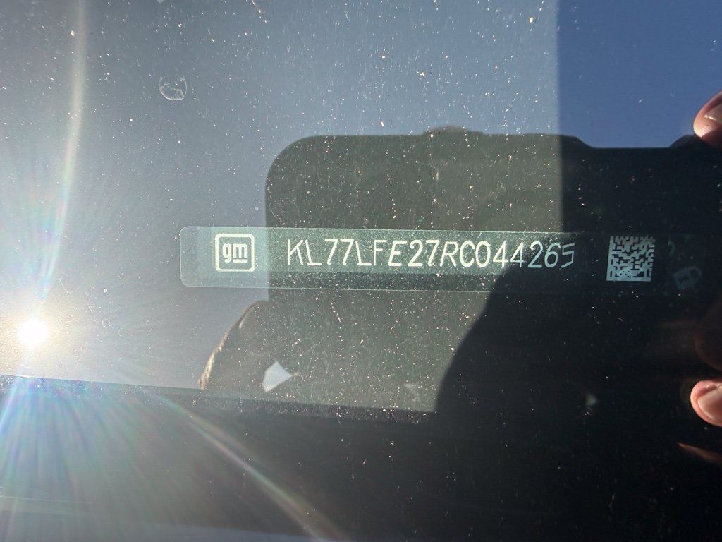 Used 2024 Chevrolet Trax LS w/ LS Convenience Package FWD image 5