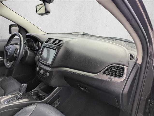 Used 2017 Dodge Journey Crossroad w/ Popular Equipment Group FWD image 26