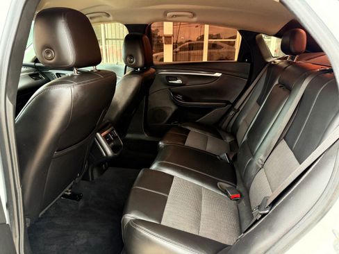 Used 2017 Chevrolet Impala LT image 26