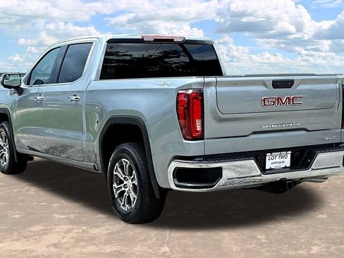 Used 2026 GMC Sierra 1500 SLT AWD/4WD image 5