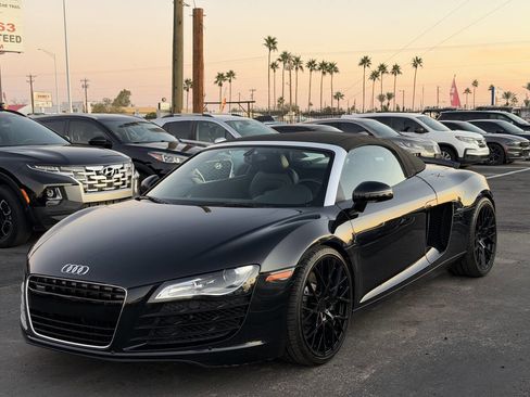 Used 2011 Audi R8 V8 image 3
