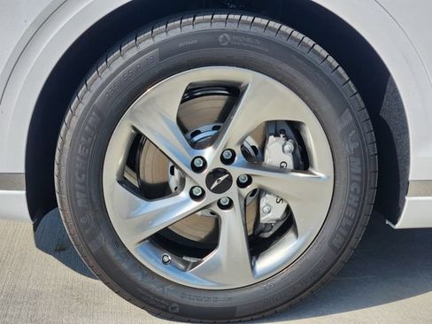 Used 2026 Genesis GV70 2.5T Select AWD/4WD image 7
