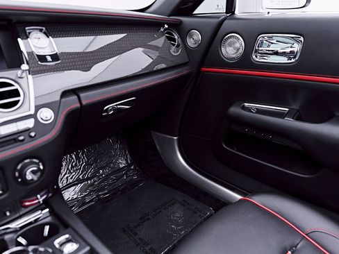 Used 2020 Rolls-Royce Dawn RWD image 80