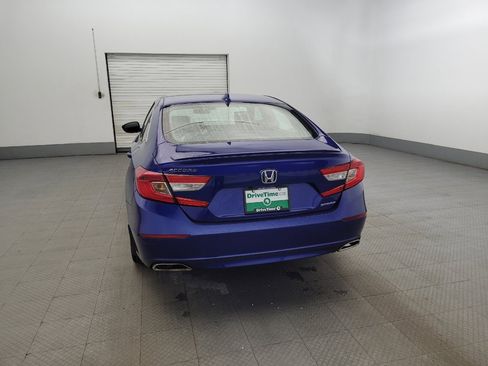 Used 2018 Honda Accord Sport image 6