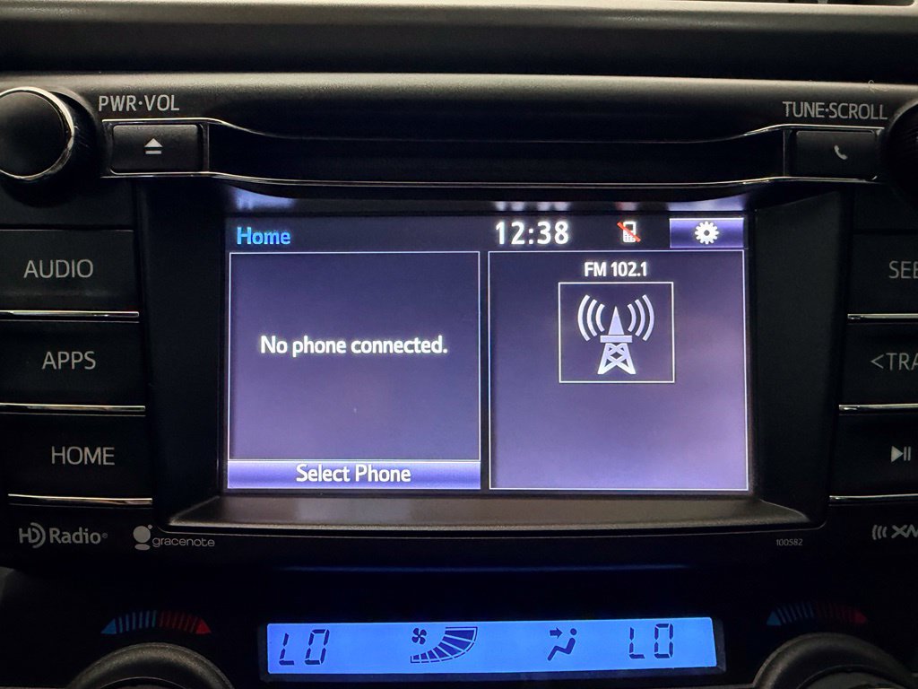 Used 2016 Toyota RAV4 XLE FWD image 19