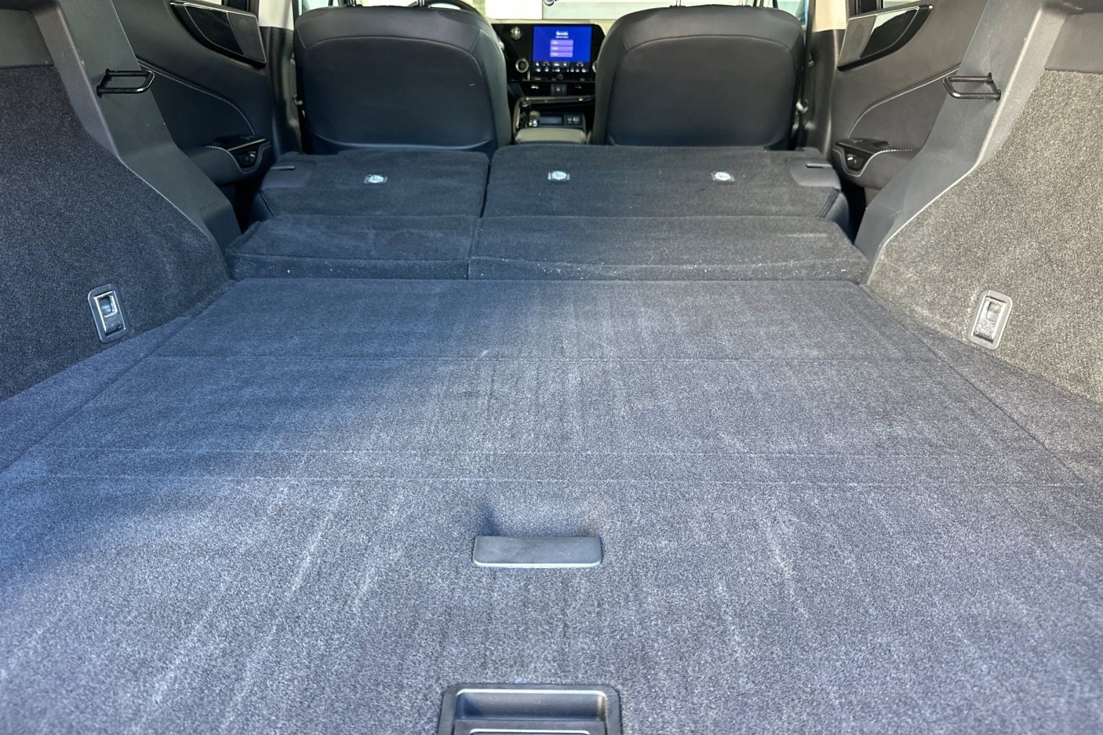 Used 2025 Lexus NX 250 FWD w/ Accessory Package (2T) image 19