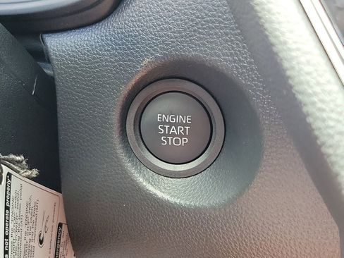 Used 2026 Toyota Corolla Cross LE w/ Moonroof Package FWD image 28