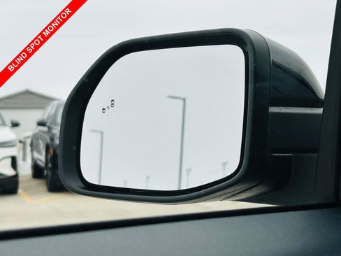 New 2026 Ford Maverick XLT w/ XLT Luxury Package image 8