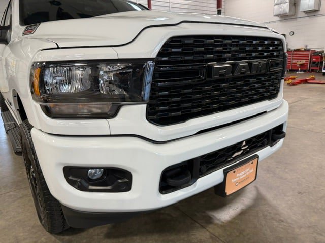 Certified 2024 RAM 2500 Big Horn w/ Night Edition AWD/4WD image 2