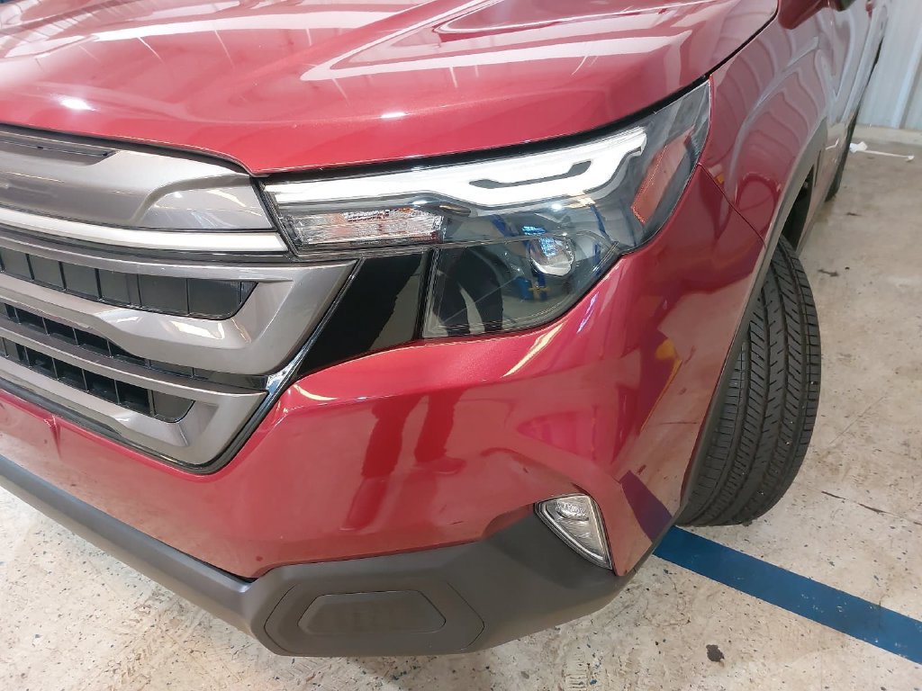 Used 2025 Subaru Forester Premium AWD/4WD image 31
